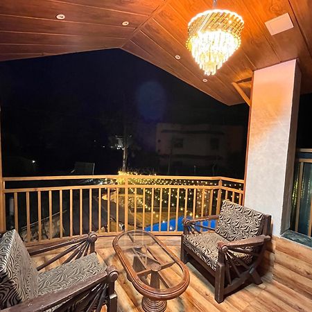 Govind Villa - 3Bhk Penthouse Suite With Pool Splash ロナバラ エクステリア 写真