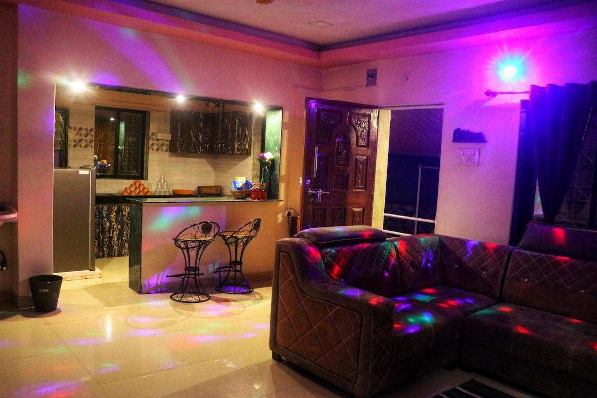 Govind Villa - 3Bhk Penthouse Suite With Pool Splash ロナバラ エクステリア 写真