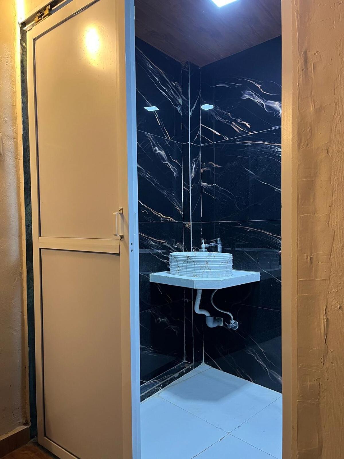 Govind Villa - 3Bhk Penthouse Suite With Pool Splash ロナバラ エクステリア 写真