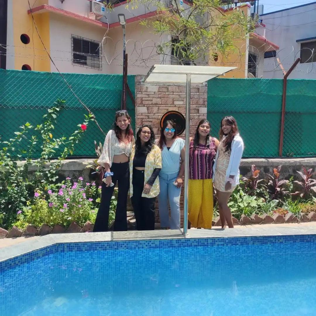 Govind Villa - 3Bhk Penthouse Suite With Pool Splash ロナバラ エクステリア 写真